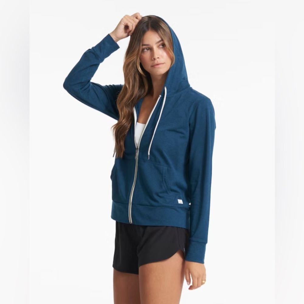 Vuori Blue Women's Hoodie Sweater